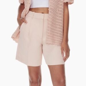 Aritzia Wilfred Effortless Crepe Short 5” in Coral Blush